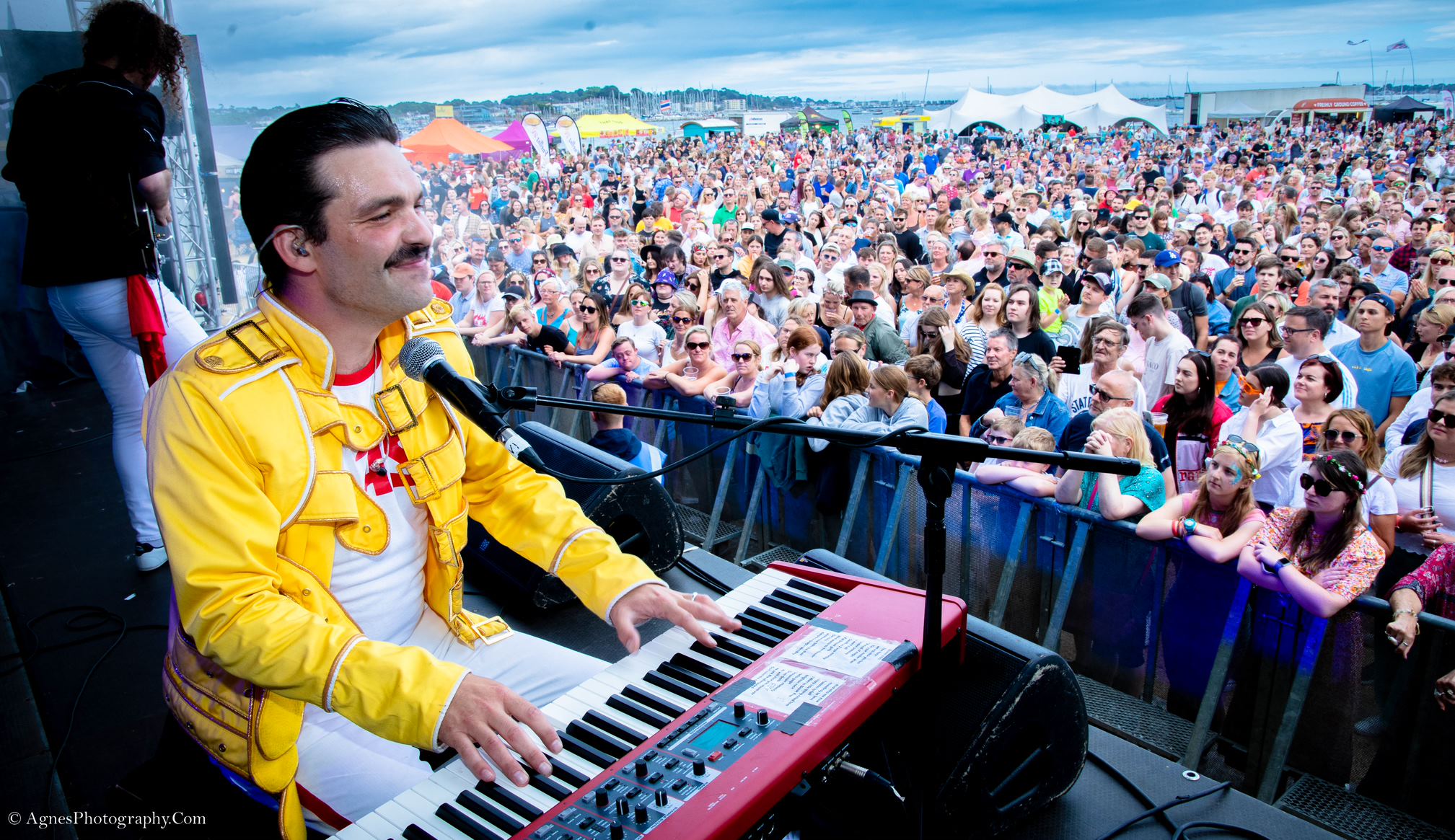 Alexander Koronka performing at Poole Harbour Festival